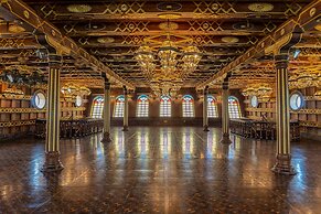 Radisson Blu Hotel, Kuwait