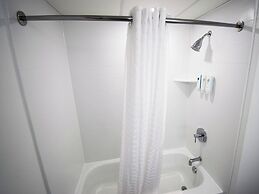 Country Inn & Suites by Radisson, Coon Rapids, MN