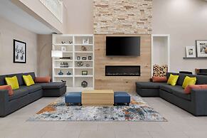 Country Inn & Suites by Radisson, Coon Rapids, MN