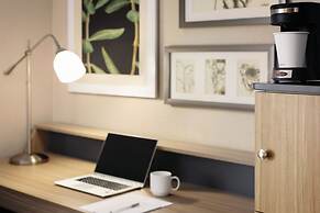 Country Inn & Suites by Radisson, Coon Rapids, MN