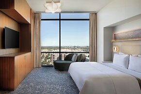 The Westin Galleria Dallas