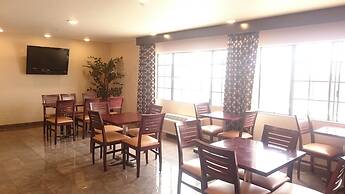 Ramada by Wyndham Culver City