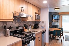 Tunnel Mountain Resort