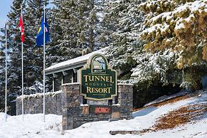 Tunnel Mountain Resort