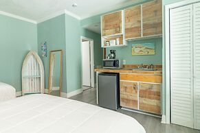 Palm Suites