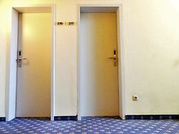 Hotel Königshof The Arthouse