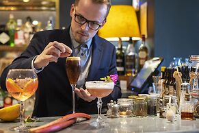 The Cottage in the Wood