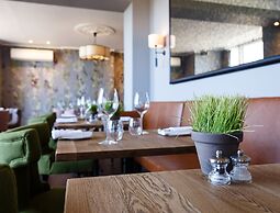 The Cottage in the Wood