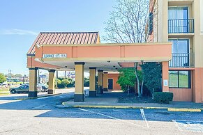 Jackson Hotel & Convention Center