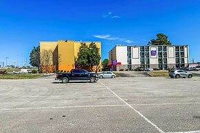 Jackson Hotel & Convention Center