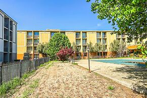 Jackson Hotel & Convention Center