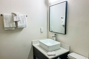 Jackson Hotel & Convention Center