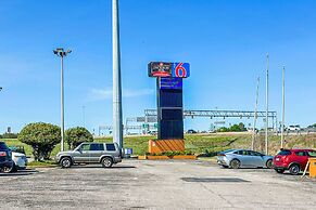 Jackson Hotel & Convention Center