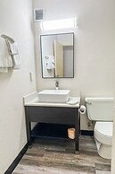 Jackson Hotel & Convention Center