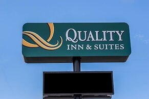 Quality Inn & Suites Fife Seattle
