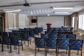 Quality Inn & Suites Fife Seattle