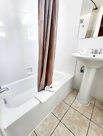 Motel 6 Canon City, CO