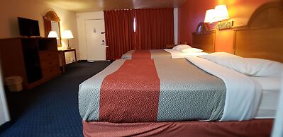 Motel 6 Canon City, CO