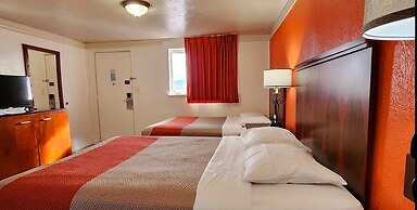 Motel 6 Canon City, CO