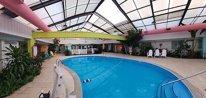 Greenfield Inn and Suites Elizabethtown, KY I65 Exit 94