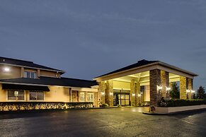Greenfield Inn and Suites Elizabethtown, KY I65 Exit 94