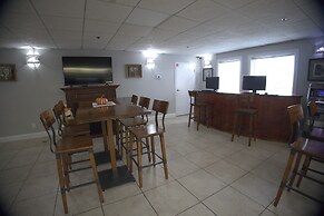 Greenfield Inn and Suites Elizabethtown, KY I65 Exit 94