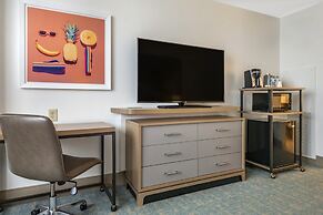 Holiday Inn Orlando - Disney Springs® Area by IHG