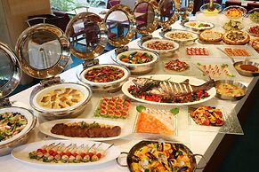 ANA Crowne Plaza Kyoto by IHG