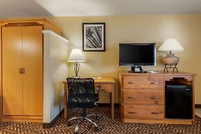 Best Western Turquoise Inn & Suites