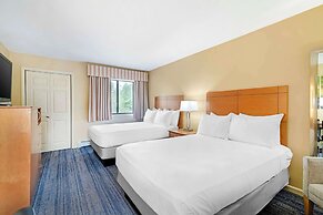 Best Western Inn & Suites Rutland-Killington