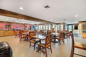 Best Western Inn & Suites Rutland-Killington