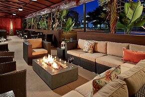 DoubleTree by Hilton LAX - El Segundo