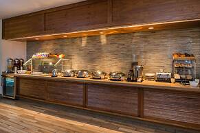 DoubleTree by Hilton LAX - El Segundo