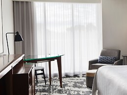 Sheraton Vancouver Airport Hotel