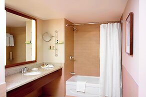 Sheraton Vancouver Airport Hotel