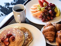 Sheraton Vancouver Airport Hotel