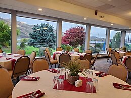 Holiday Inn Clarkston - Lewiston by IHG