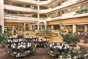 Embassy Suites by Hilton Greensboro Airport
