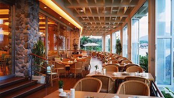 ANA InterContinental Manza Beach Resort by IHG