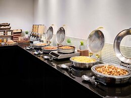 Novotel Toronto North York