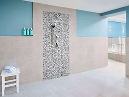 Novotel Toronto North York