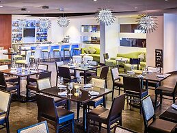 Novotel Toronto North York