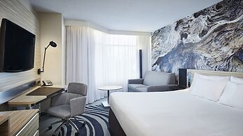 Novotel Toronto North York
