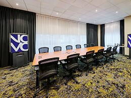 Novotel Toronto North York
