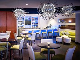 Novotel Toronto North York