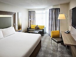 Novotel Toronto North York