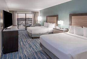 DoubleTree by Hilton New Bern Riverfront