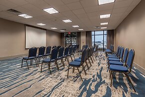 DoubleTree by Hilton New Bern Riverfront