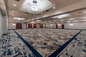 DoubleTree by Hilton New Bern Riverfront