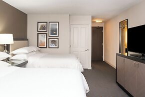 Sheraton Minneapolis West Hotel